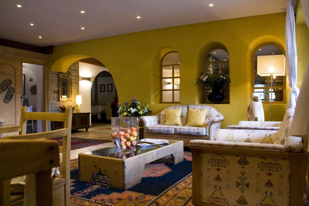 Hotel La Villa Luaran gambar